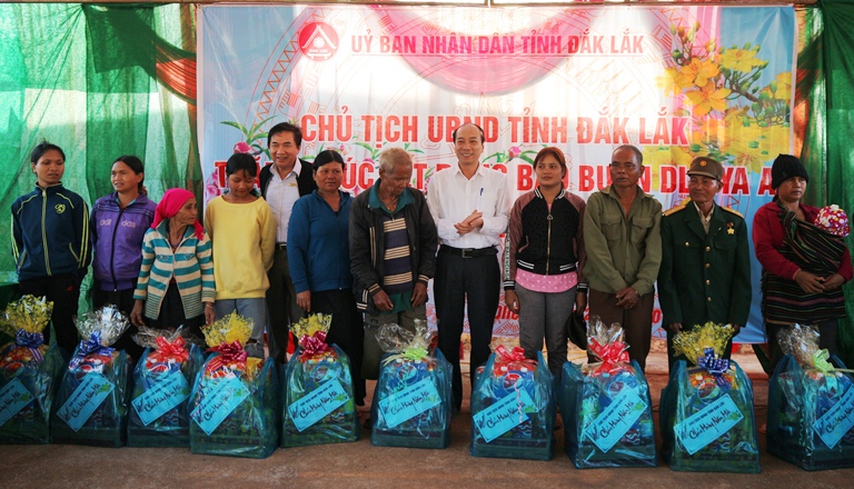 Trợ giúp xã hội dịp Tết Nguyên đán Nhâm Dần năm 2022